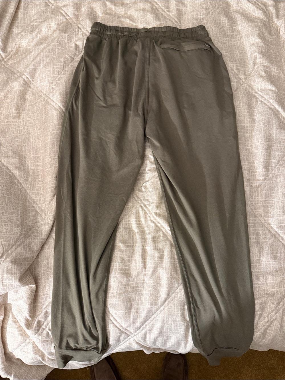 Vuori Ponto Performance Joggers - Picture 2 of 3